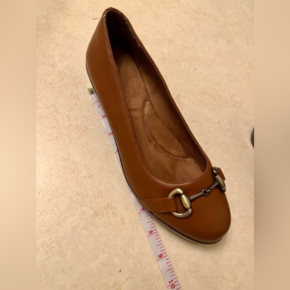 Chic Brown Tan Aerosole Wedges, Size 8.5 - Stylish comfort in every step! 🌟 - Picture 10 of 12